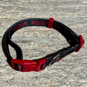 NWT Netflix Stranger Things Black and Red Dog Collar